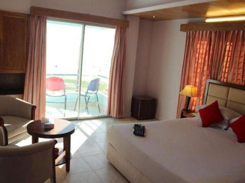 Hotel Sea Crown Cox's Bazar Kültér fotó